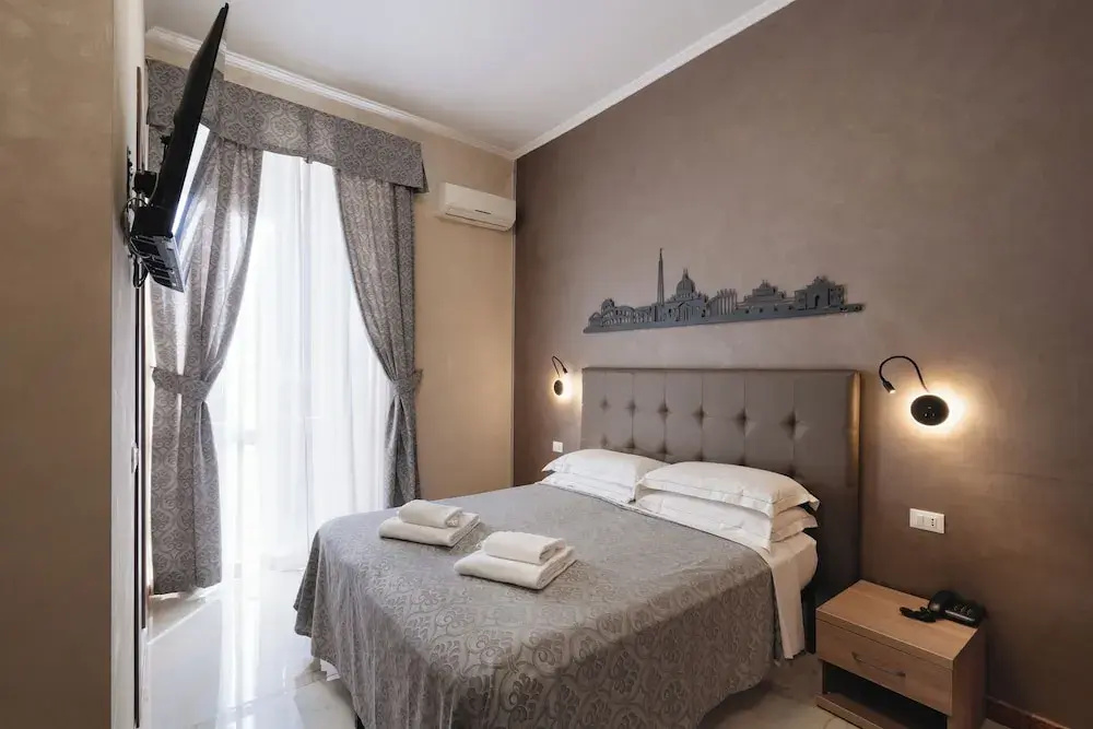 Superior Double room (full double bed)