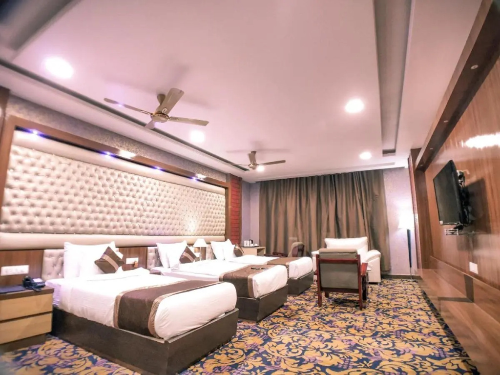 Hotel photo 32
