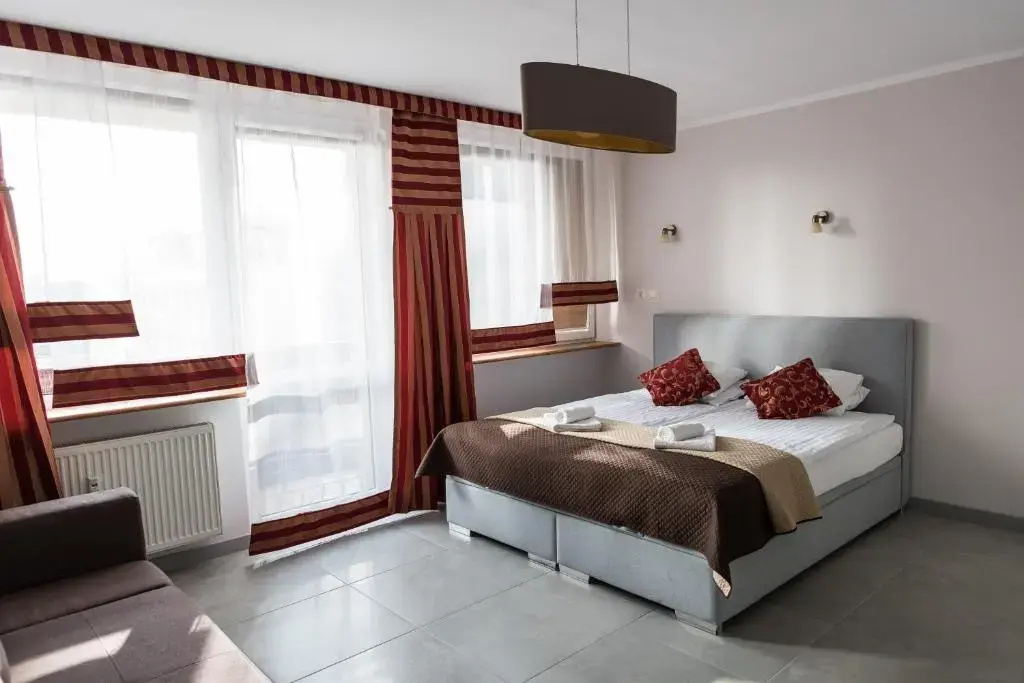 Magnetic apartment Jerozolimskie