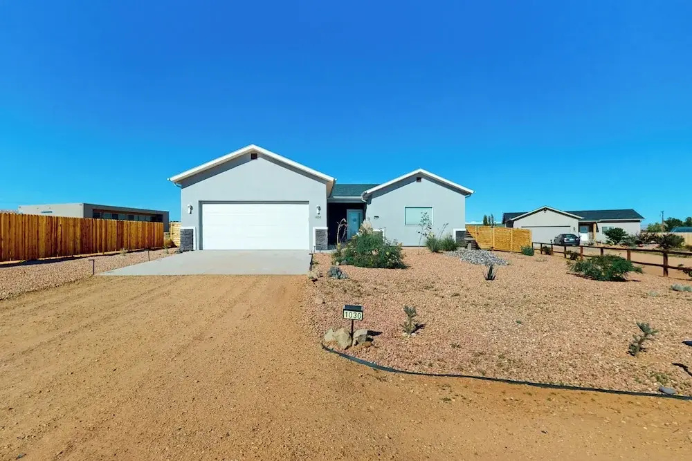 Scenic Home w/ Yard in Big Water, Dogs Welcome!