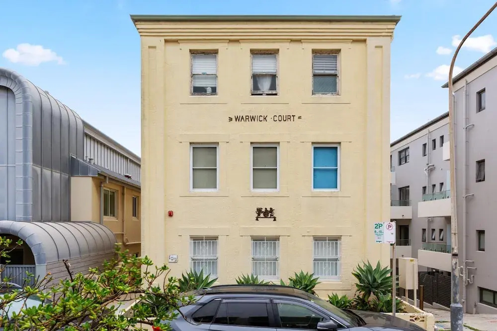 Bright 1-bed Apartment in Coastal North Bondi