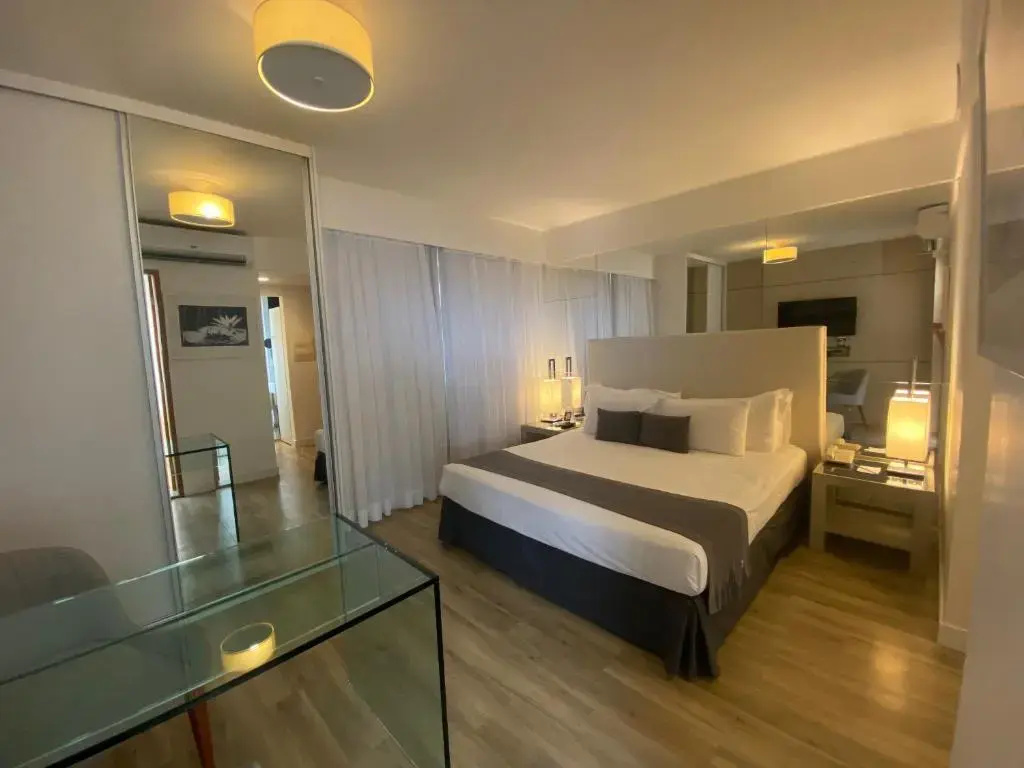 H2 Platinum Lourdes - Chambres