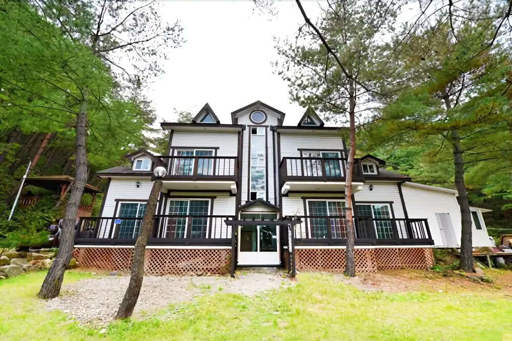 Pyeongchang Ever Green Pine Pension