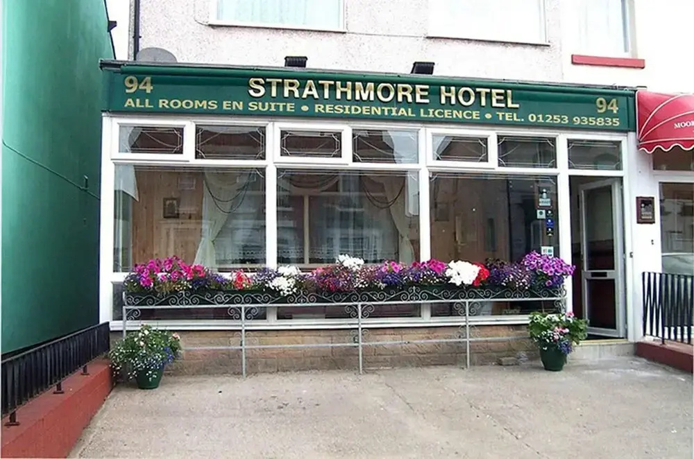 Strathmore Hotel