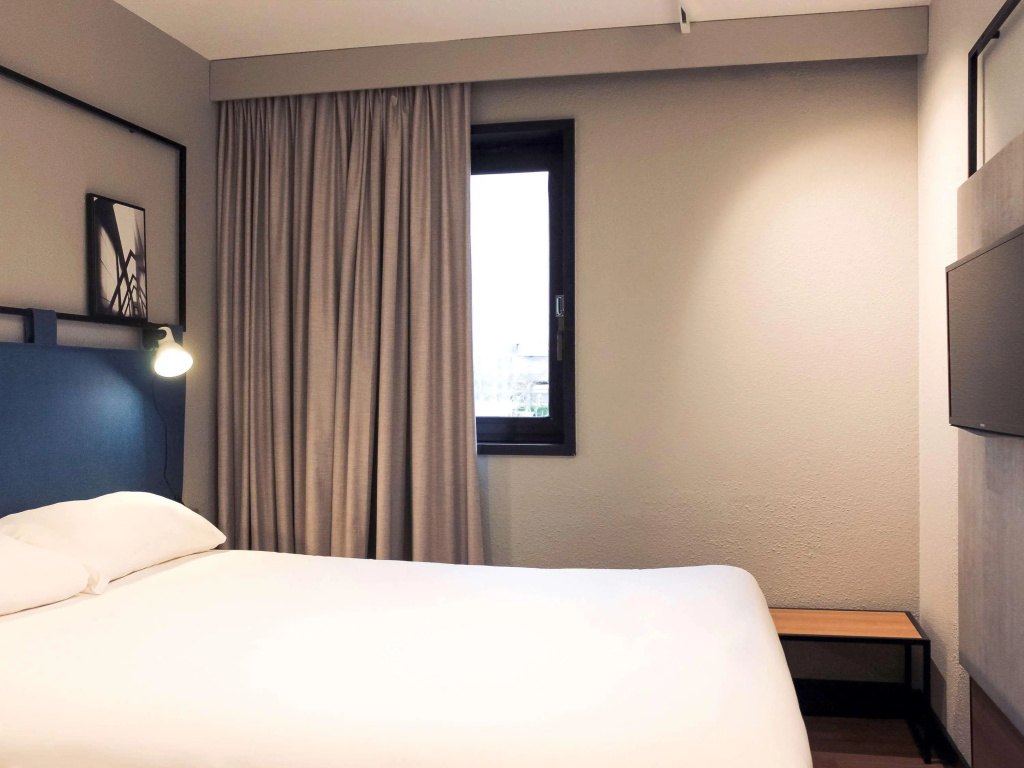 Ibis Evry-Courcouronnes — 5