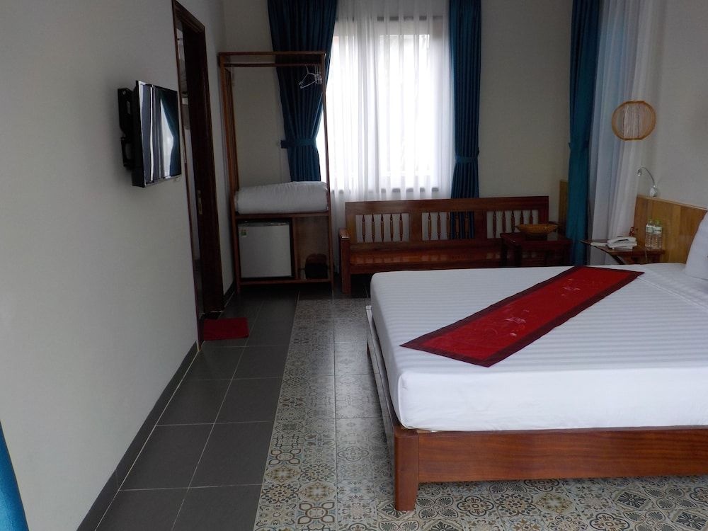 Villa Loan — 5