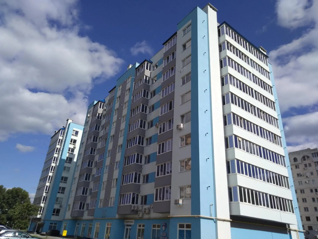 Стильна квартира в новому будинку, поряд центр та р. Дніпро