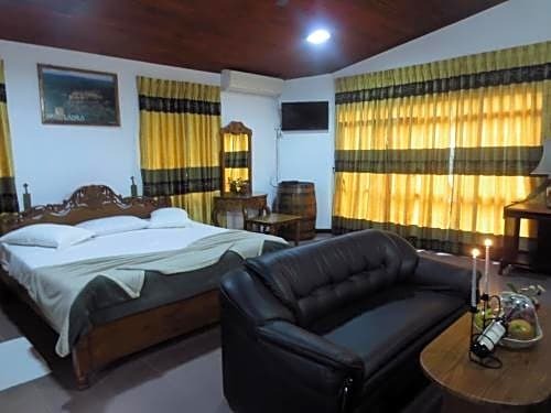 Oruthota Chalets