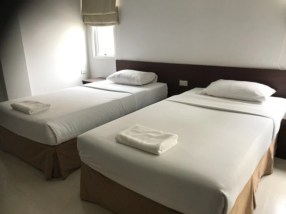 Standard Double room with balcony (twin beds)