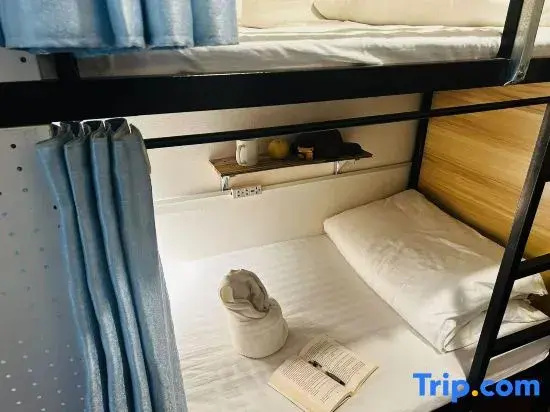 Bed in Dorm