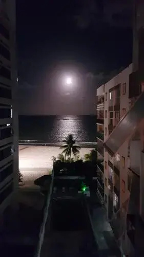 Apto Beira Mar Prox de Recife