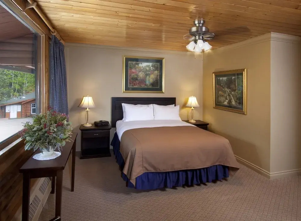 Overlander Mountain Lodge - Chambres