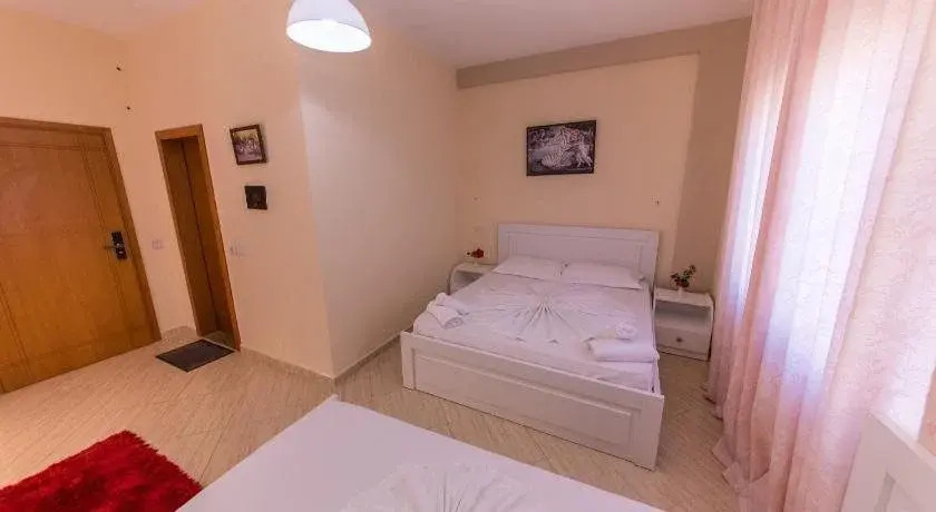 Hotel Bahamas - фото 4