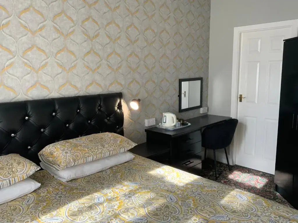 Standard Double room (full double bed)