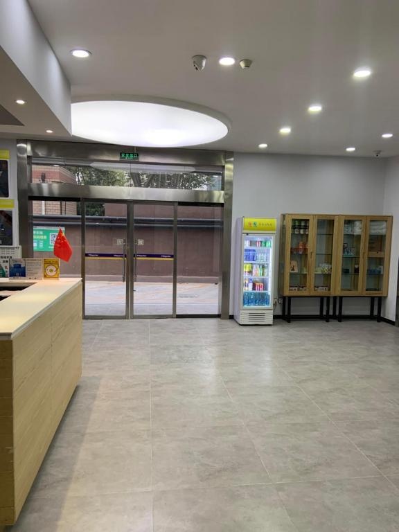 7 Days Premium Jinan Jingshi Road Qilu Childrens Hospital Branch
