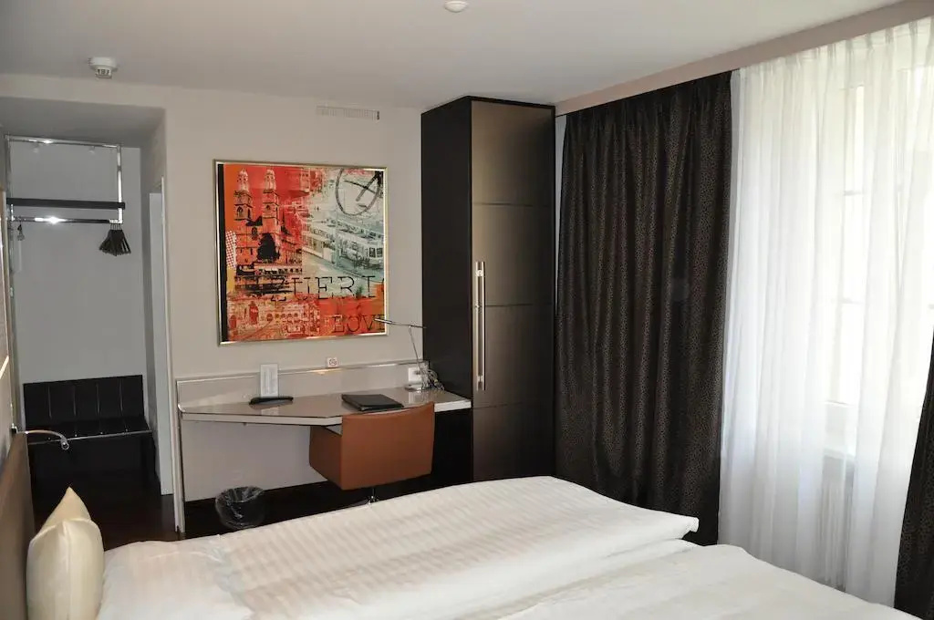 Hotel photo 13