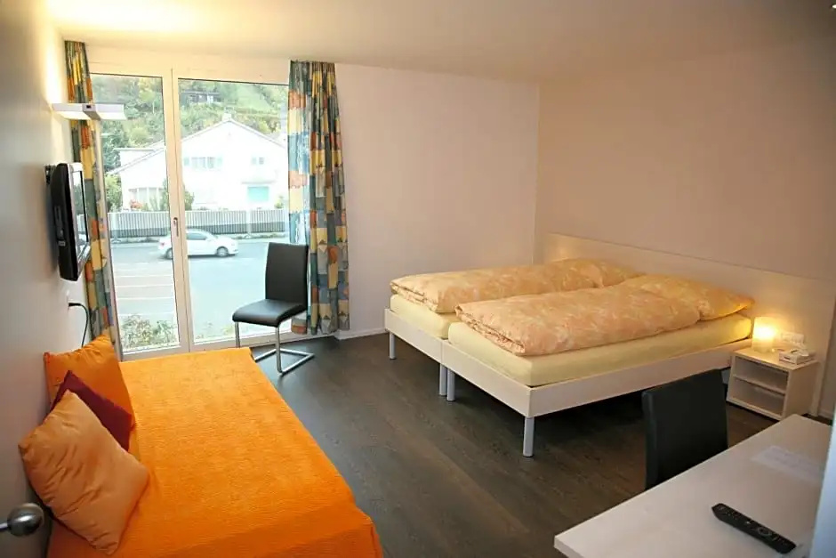 Hotel photo 12