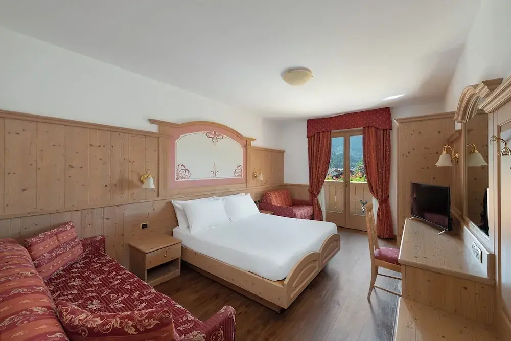 Superior room with balcony