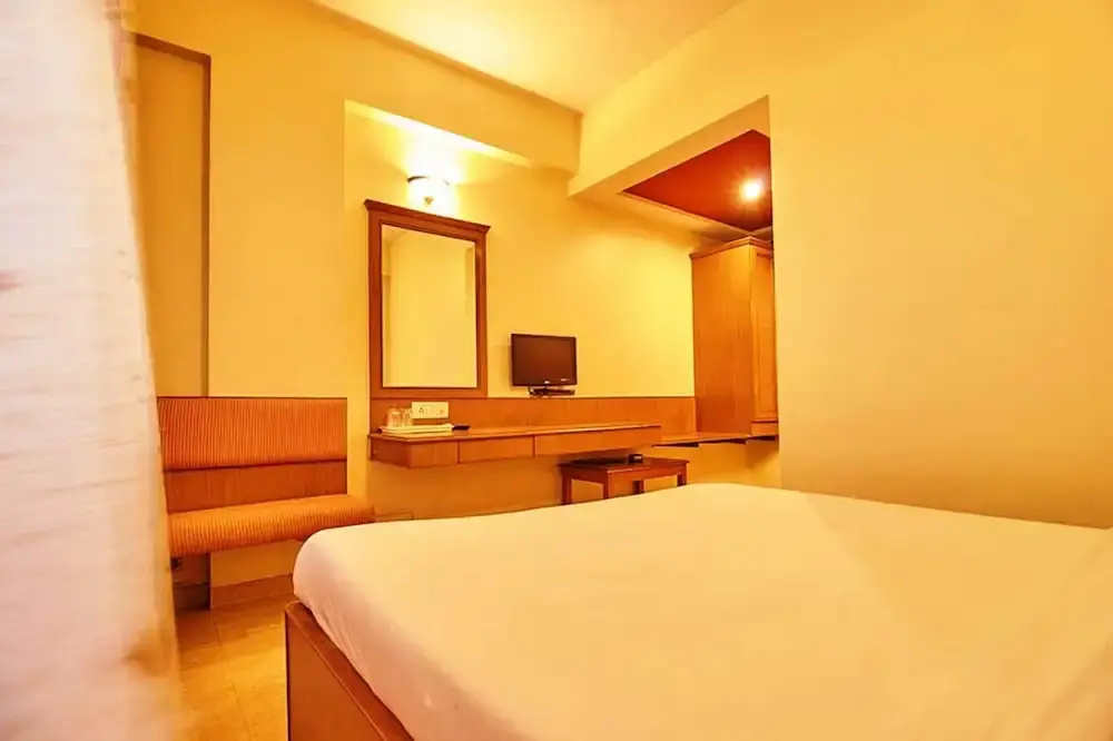 Hotel Roopa - Chambres
