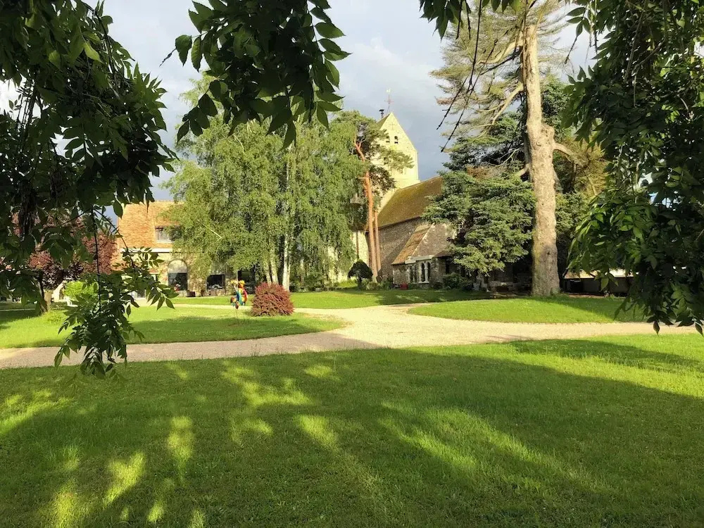 Voir la photo 1 — Le Prieuré de Bazainville