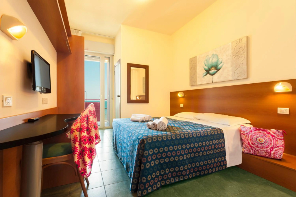 Hotel Atlantic — 5