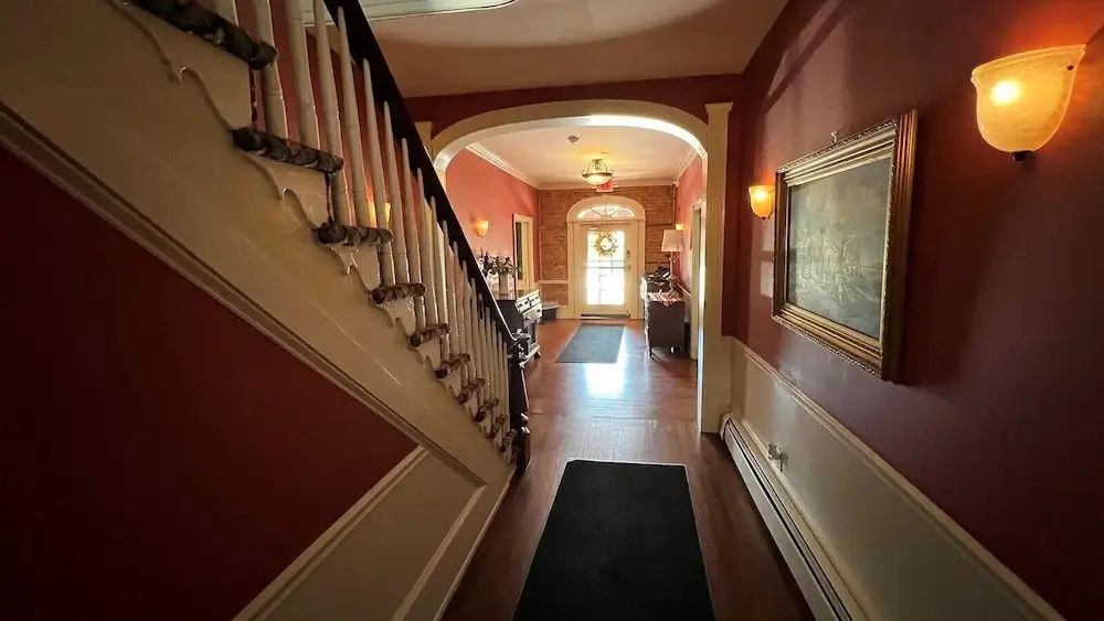 Publick House Hotel Inc.