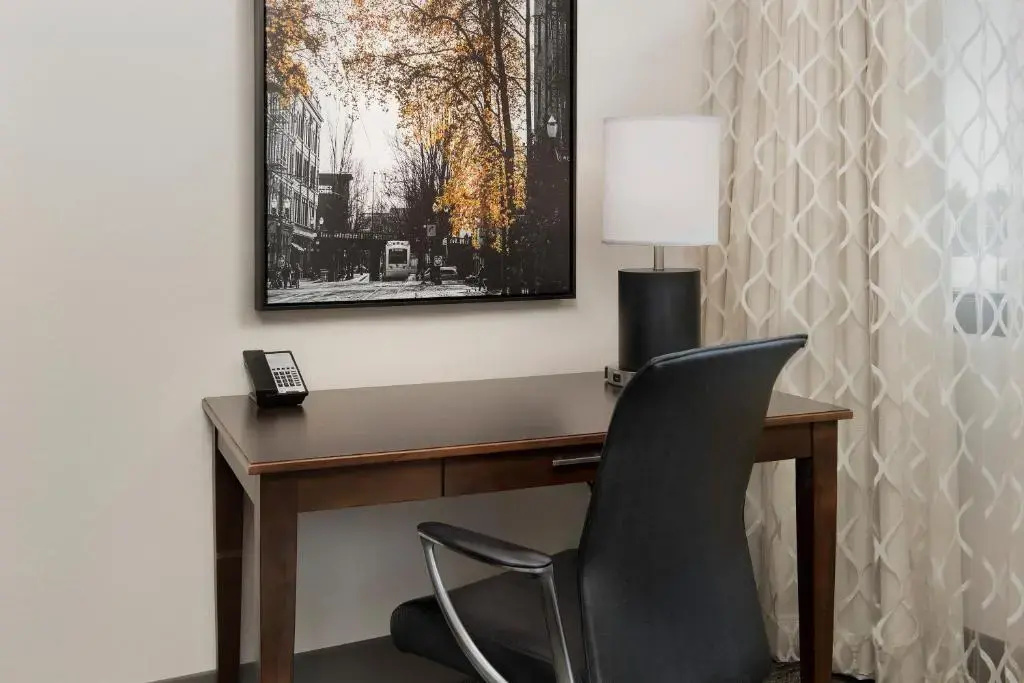 Crowne Plaza Portland Downtown Convention Center by IHG - Chambres