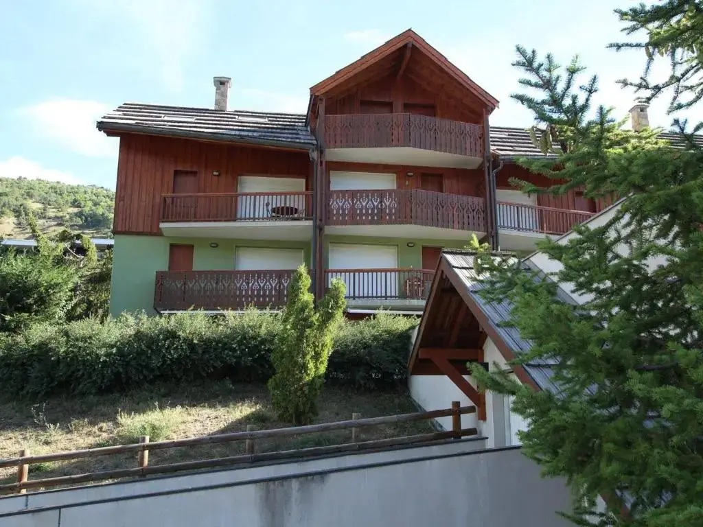 Appartement Saint-Chaffrey , 3 pièces, 4 personnes - FR-1-330E-115