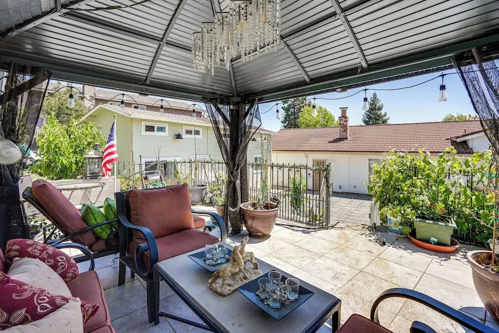 Lush Vallejo Cottage - 20 Mi to Napa Wineries