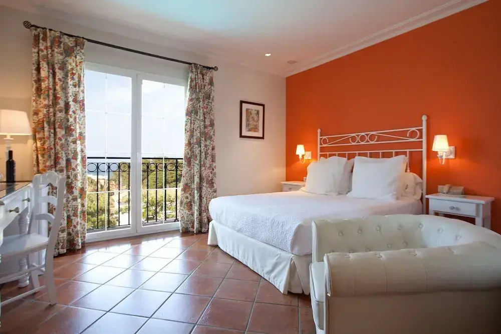 Superior Double room with sea view (full double bed)
