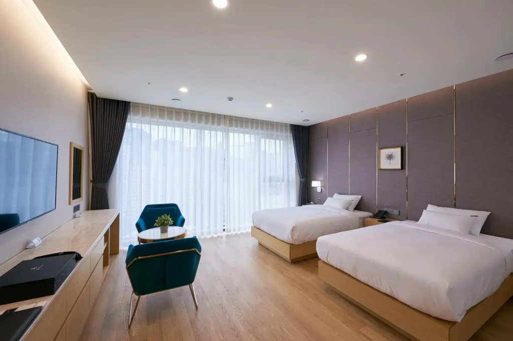 Luxury Double Family room (twin beds)