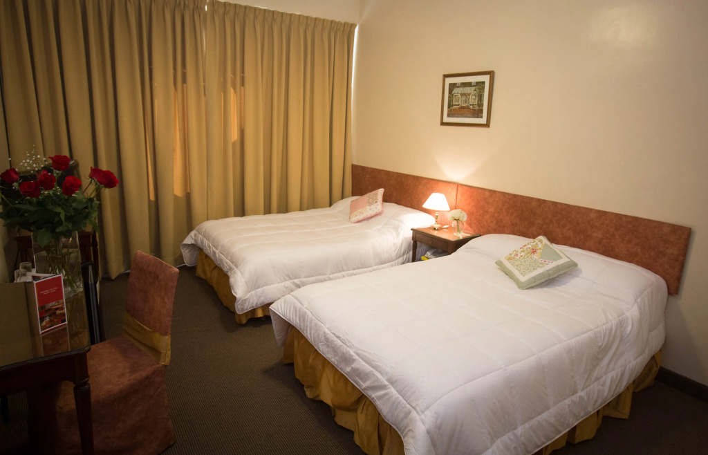 Regis Orho Hotel - Général