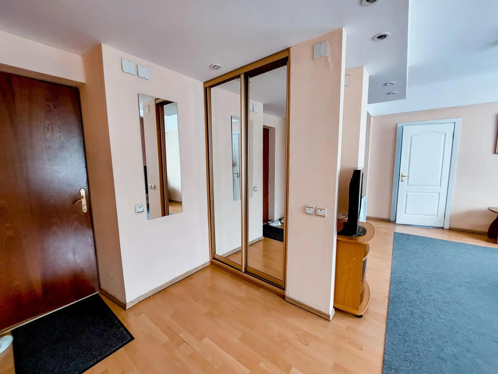 Comfort room