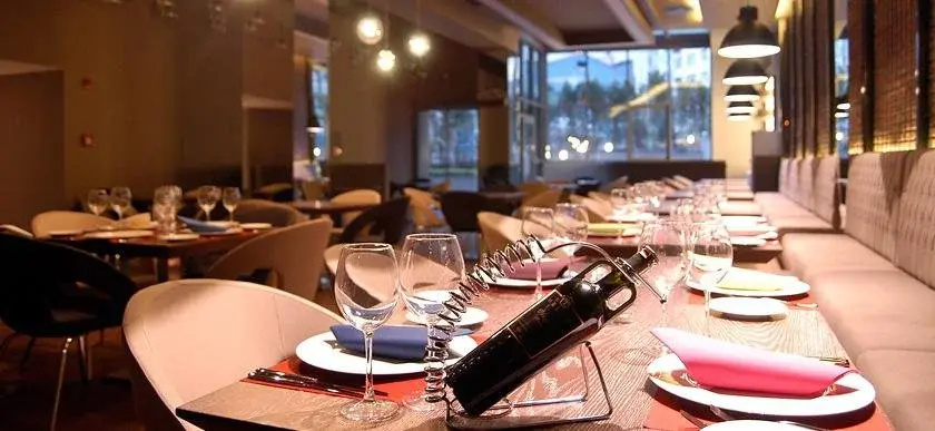Food & Beverage