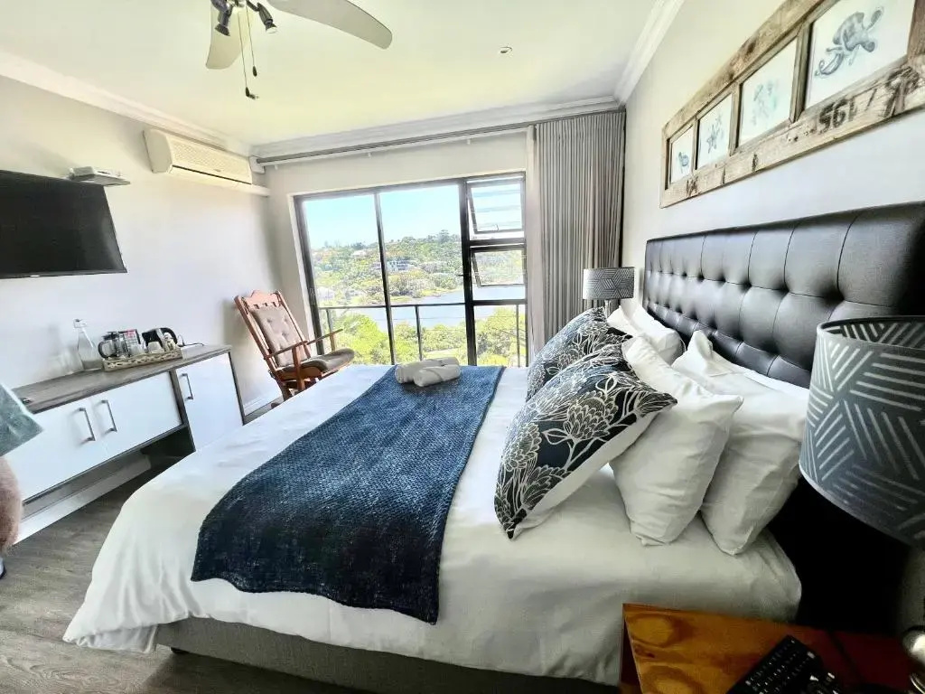 Standard Double room with river view (full double bed)