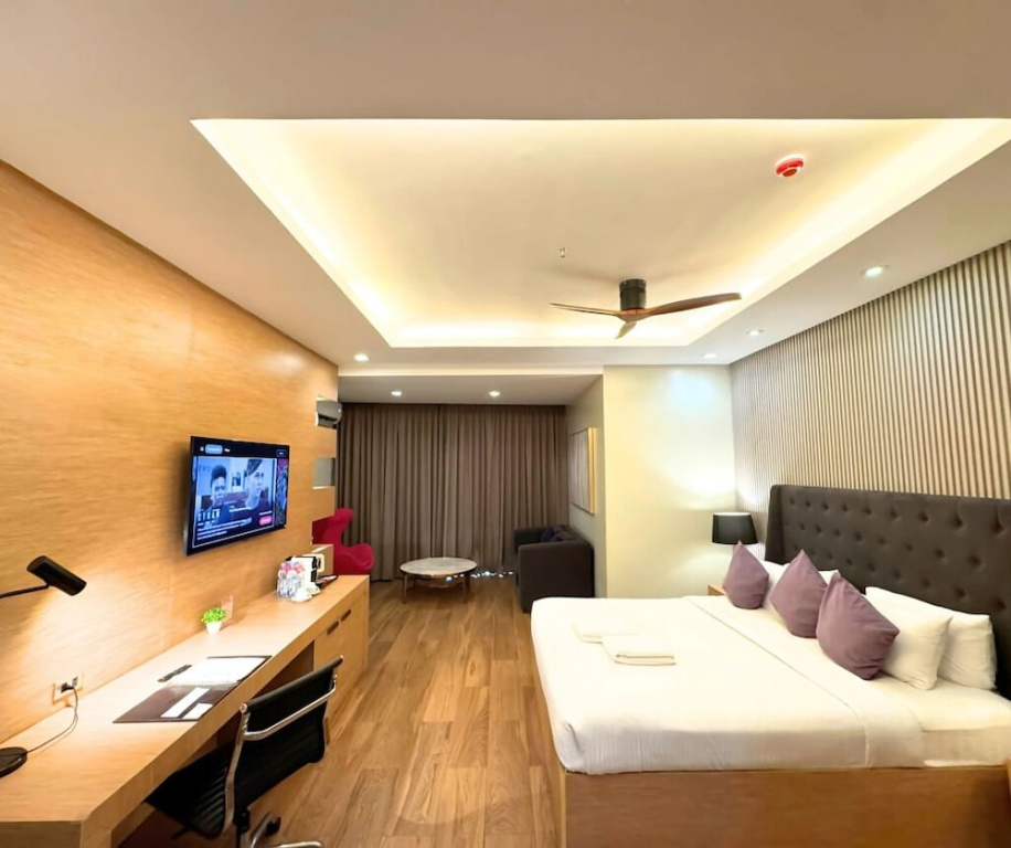 Standard Double room (full double bed)