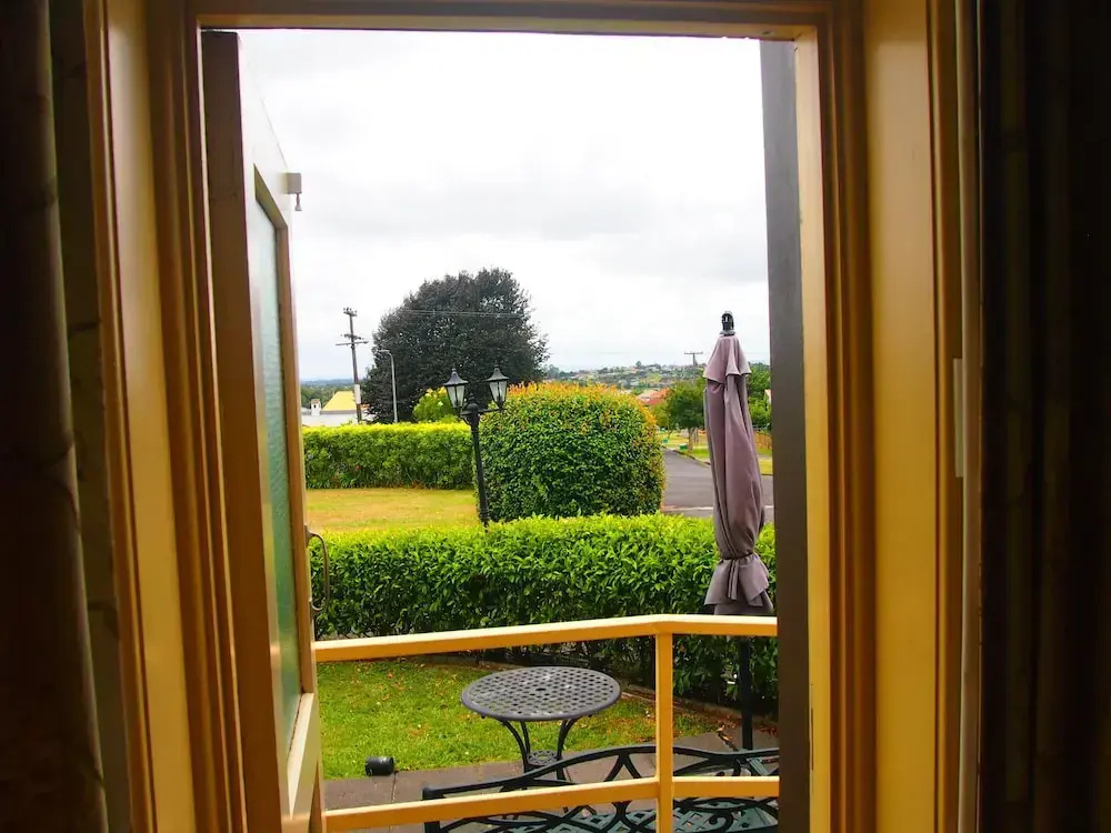 Suite with balcony