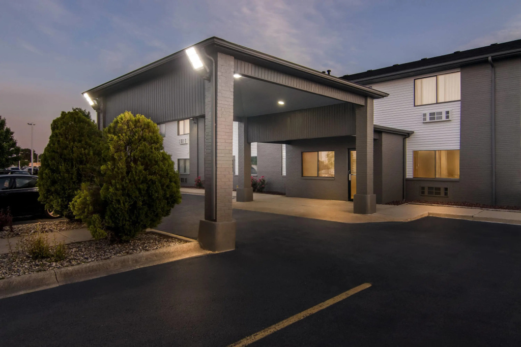 Super 8 by Wyndham Bourbonnais/Kankakee Area