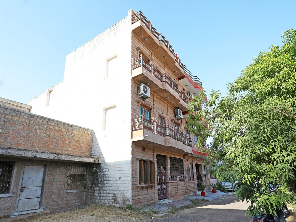 Leela Villas Hotel in Jodhpur