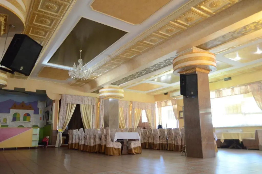 Golden Palace - Général
