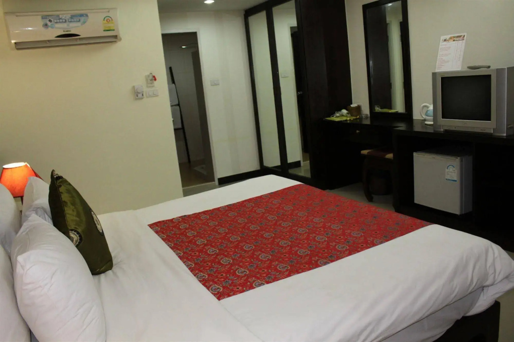 Hotel photo 2