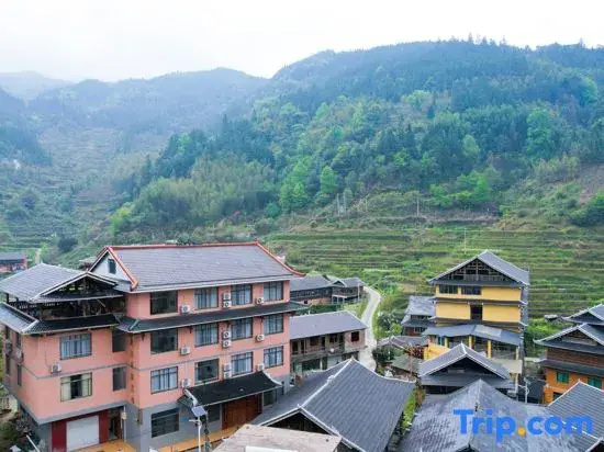 Rongshui Gulou Farm Hotel