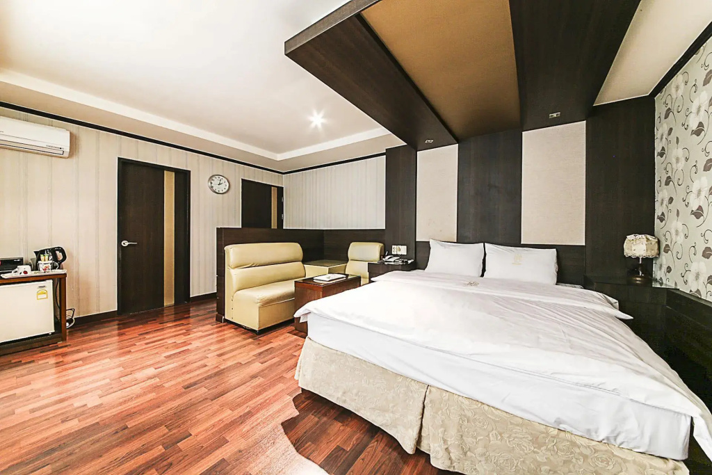 Hotel photo 28