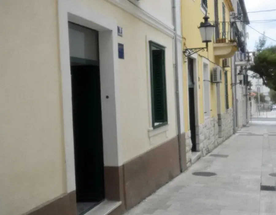 Kuzma Rooms and Apartments