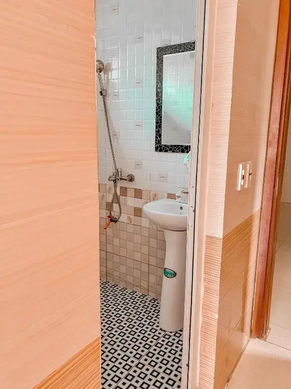 Deluxe Quadruple room (2 full double beds)
