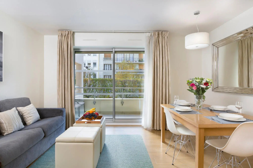 2 Bedrooms Standard Single room