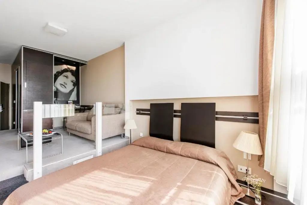 Standard Double room with lagoon view (twin beds)