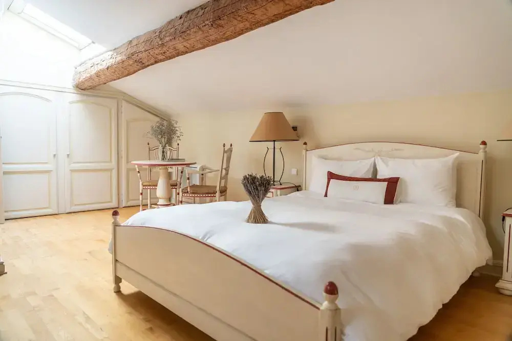 Classic room