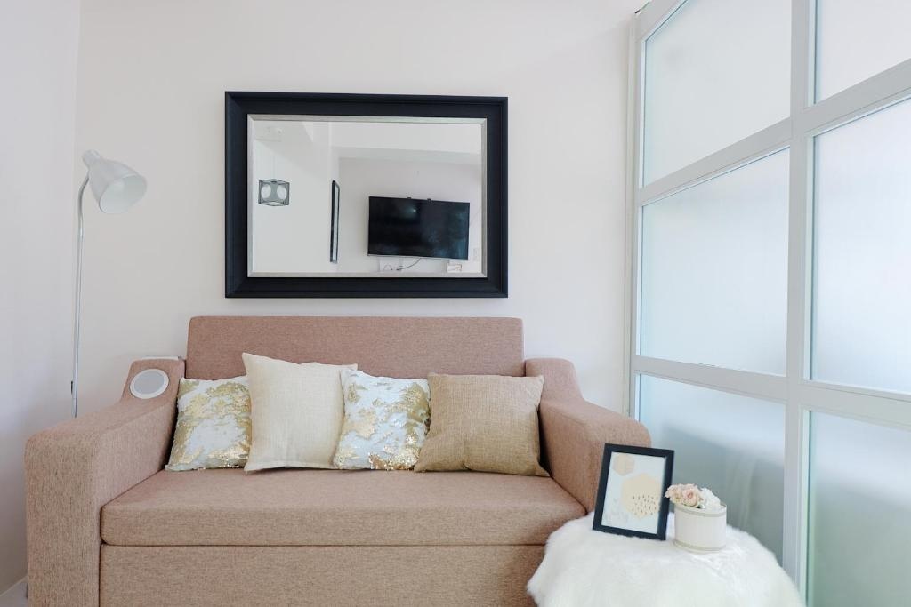 552 Reverie (1BR Unit at Cityland Tagaytay Prime Residences)