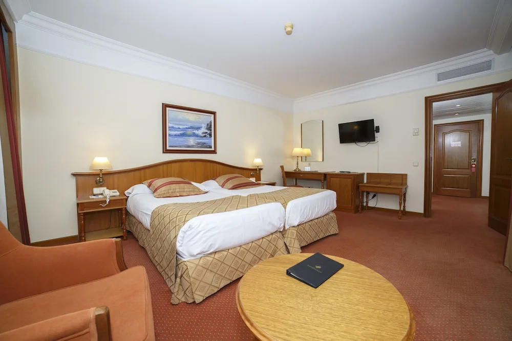 Hotel Hoyuela - Chambres